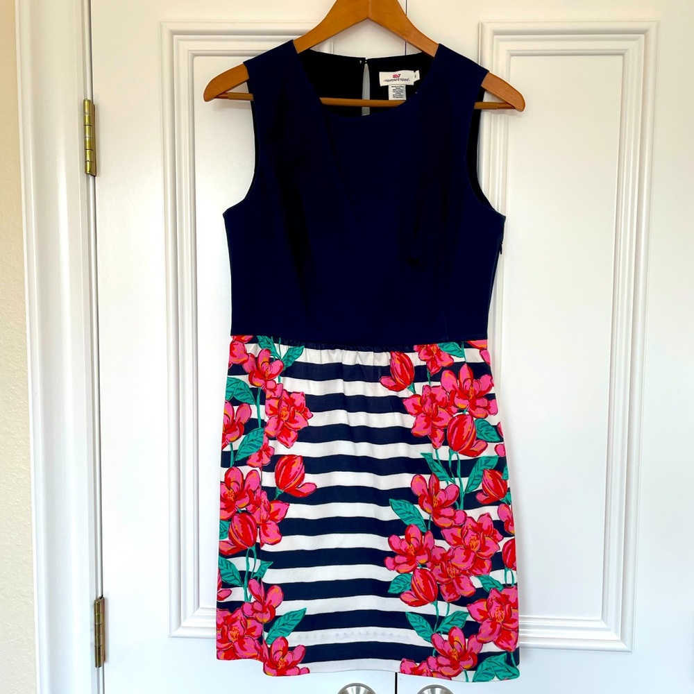 Vineyard Vines navy stripe floral dress size 8
